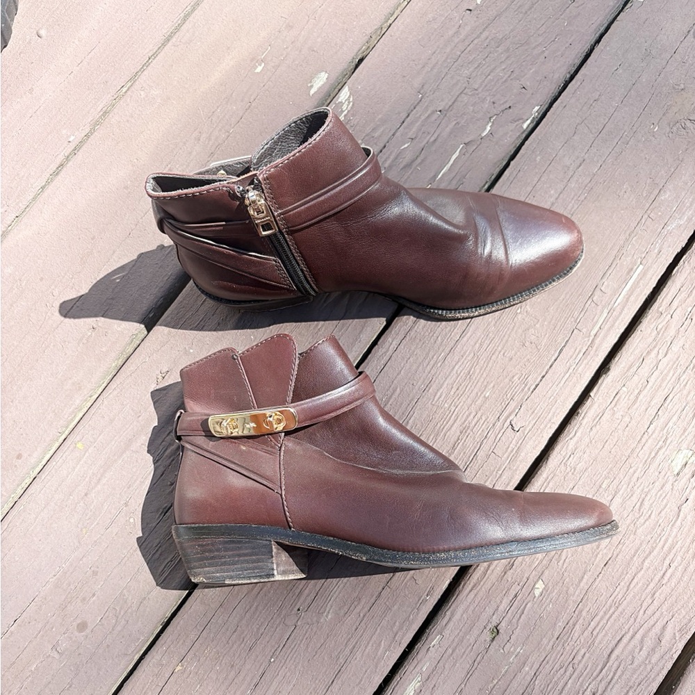 ♥️💖 Coach Chocolate Brown Leather Booties Coleen Size 8.5 B Gold Hardware